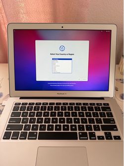 MacBook Air 2017 silver