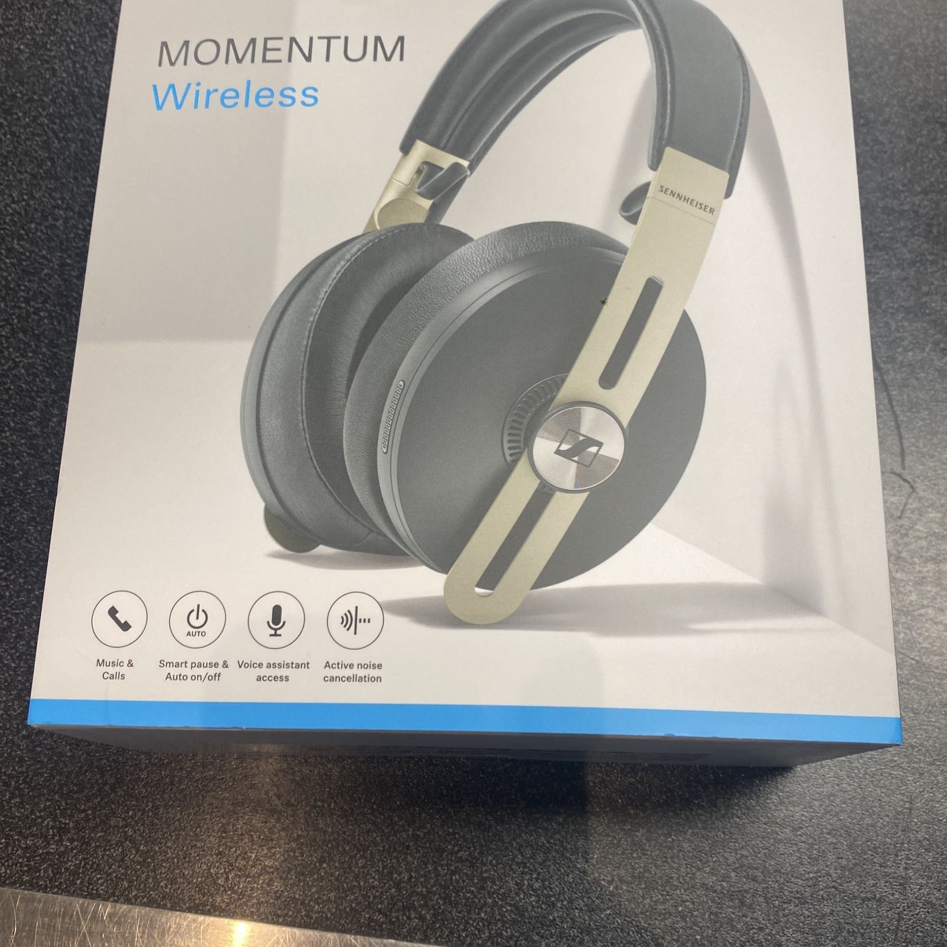 Senheiser Momentum Wireless Headphones