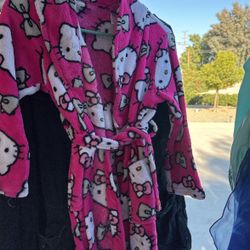 Hello kitty Robe