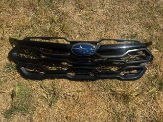 2024 - 2025 SUBARU CROSSTREK UPPER GRILL OEM