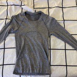 slate/white swiftly tech long sleeve shirt 2.0