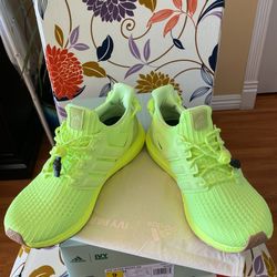 adidas gazelle silver green womens Adidas x Ivy Park Women's Ultraboost Core White OG Running Shoes
