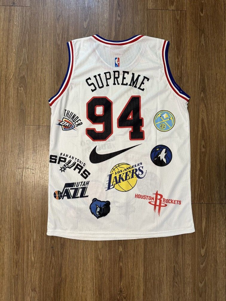 Supreme Set