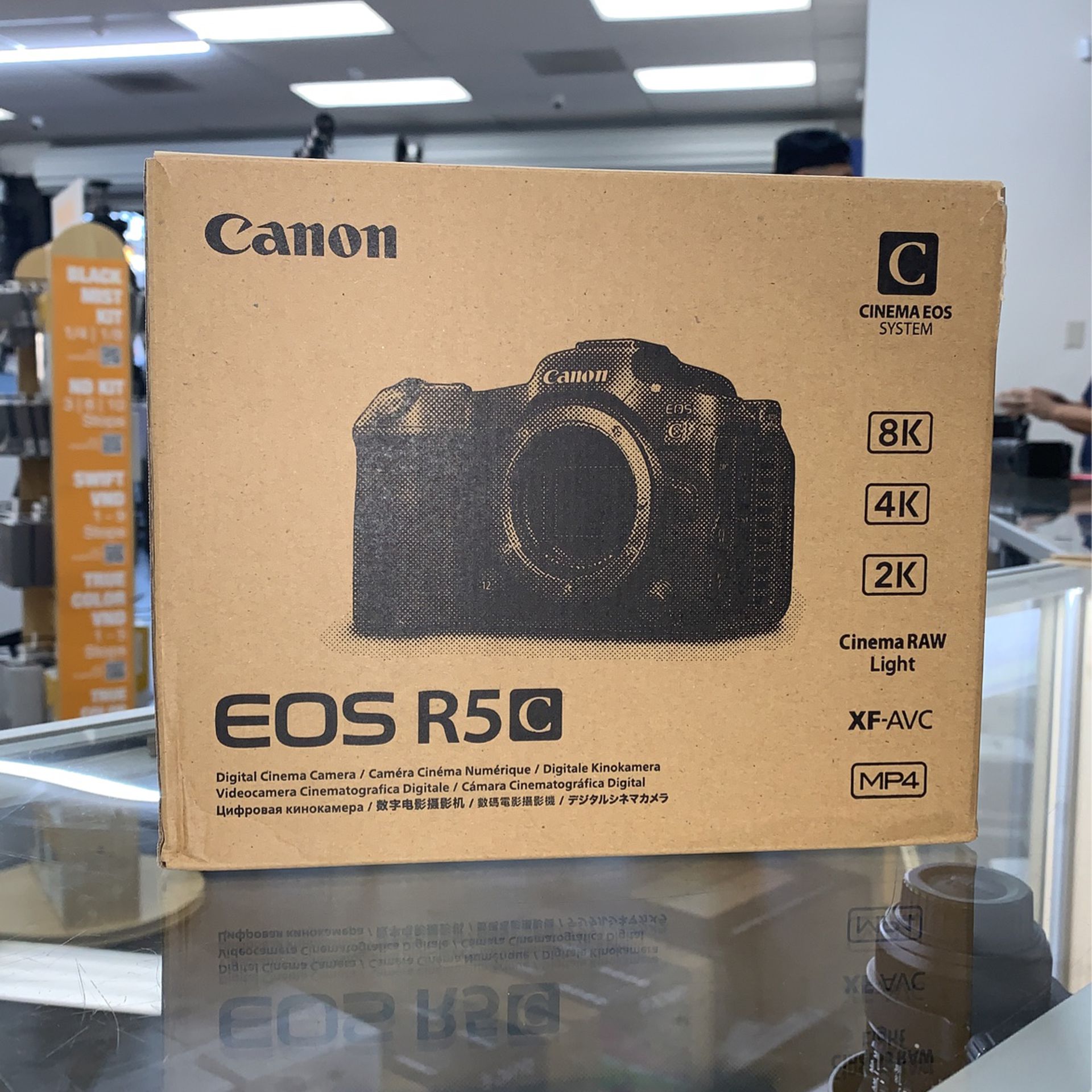 Canon EOS R5C Digital Cinema Camera. (MESSAGE ME FOR FULL PRICE)