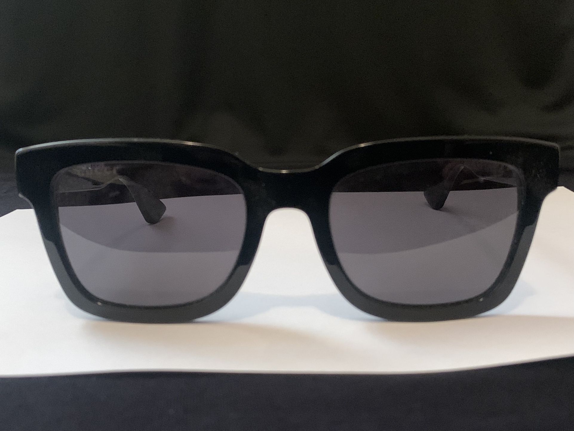 Gucci Sunglasses GG0001SN
