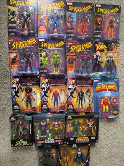 Marvel Legends Action Figure Lot – 17 Figures