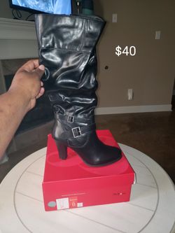 Boots for sell