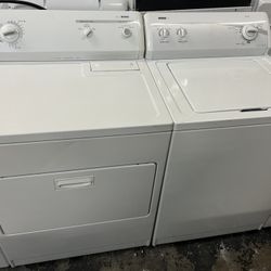 Kenmore Washer And Kenmore Eléctric Dryer 