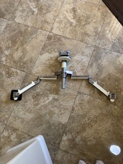 Humanscale M/Flex Dual Monitor Arm system