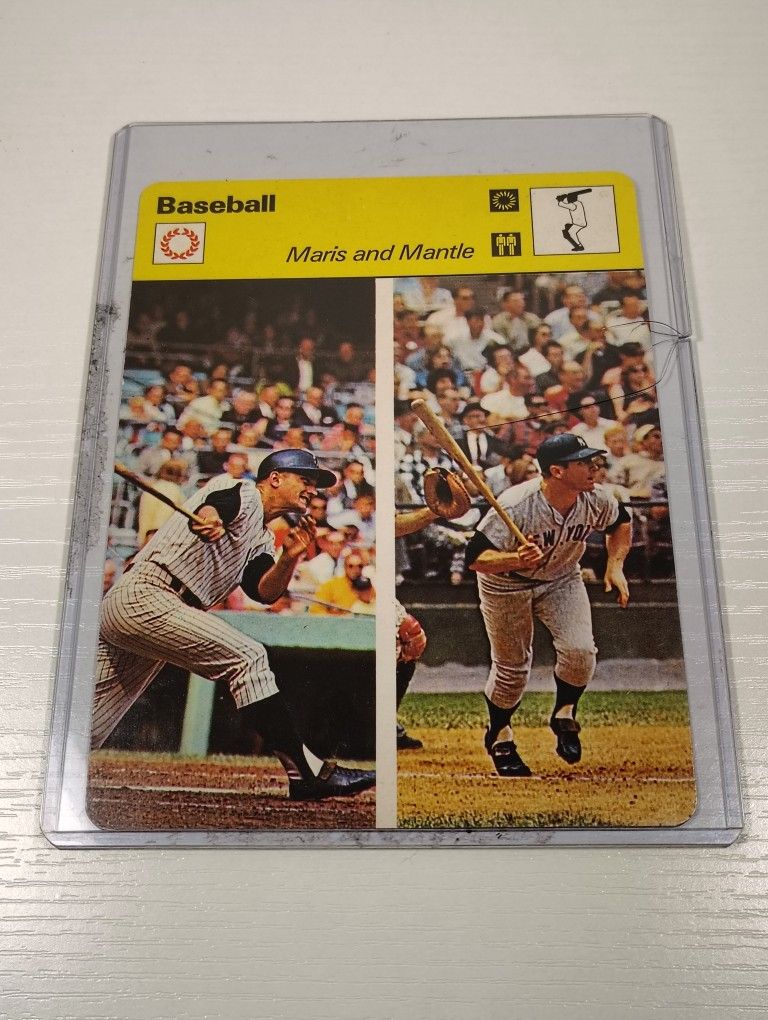 1977 Sportscaster Mickey Mantle/Roger Maris Baseball Card#25.