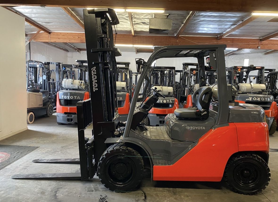 2020 Toyota 8FG35U Forklift