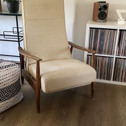 Milo Baughman Recliner