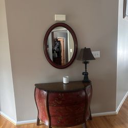 Accent Table/Foyer Table