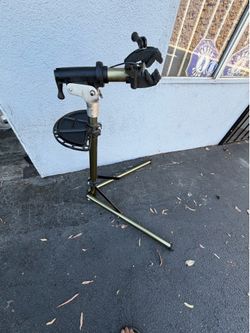 Bicycle repair stand