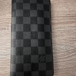 LV brazza wallet 