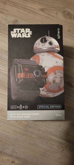 Bb 8 App Enabled Droid With Force Band