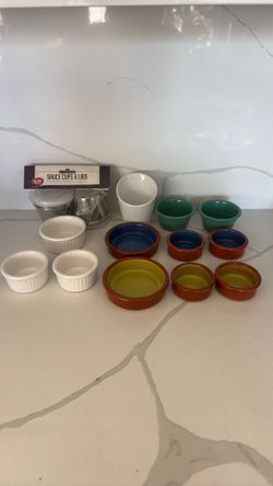 18 assorted melamine, stoneware and metal condiment / sauce containers