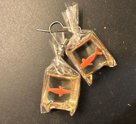 Summer Goldfish Earrings 