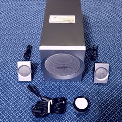 Bose Companion 3 Multimedia Speaker System Three Speakers And Cords - Tested -