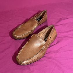 Men’s Shoe Size 9