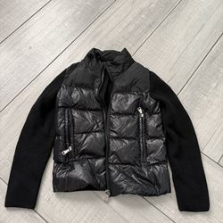 Moncler black puffer jacket with knit sleeves #puffer #luxury #kids