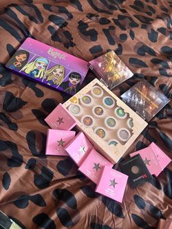 Random eyeshadows