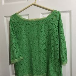 Green top, size L