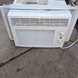 General Electric Air Conditioner