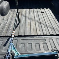 Scooter , Mongoose Scooter