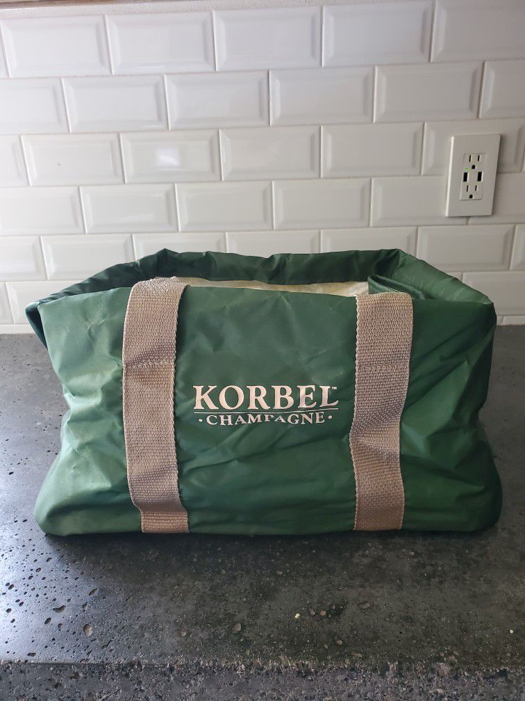 Korbel champagne fold up picnic cooler bag 