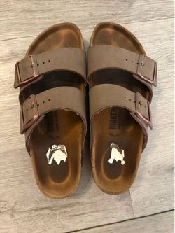 Birkenstock Arizona Sandals – Women’s Size 8 (EU 39) 🤎
