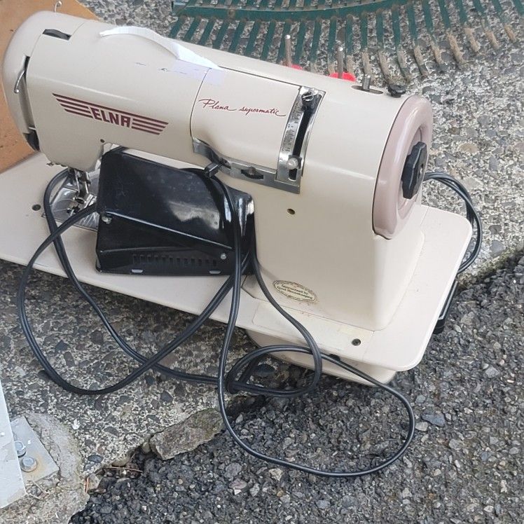 Elna Sewing Machine Works Great! And Antique Sewing Table