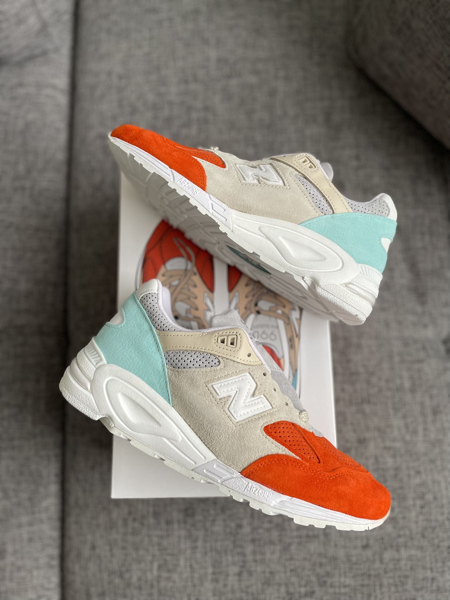 Kith X New Balance 990v2 Cyclades Size Brand New DS