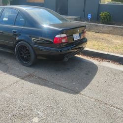 2003 Bmw 540i SPORT Package 