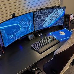 Samsung 27” Curved Dual Monitor Setup
