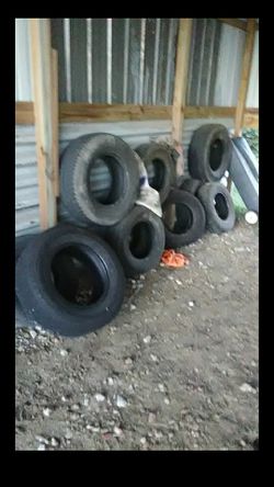 Truck and trailer tires