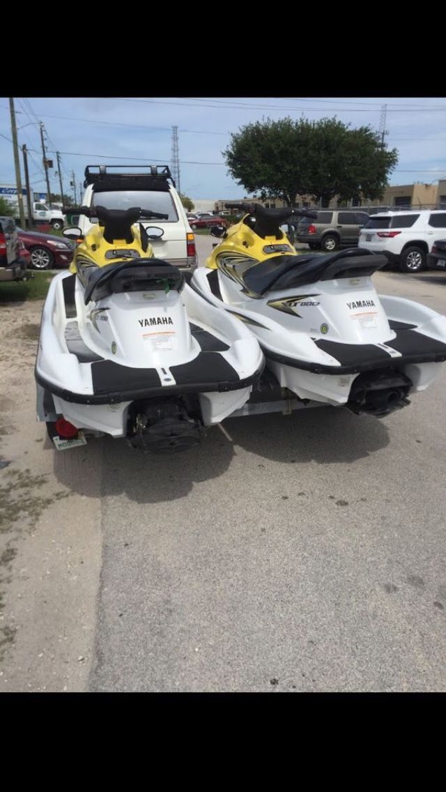 2003 800 xlt for Sale in Palmetto Bay, FL OfferUp