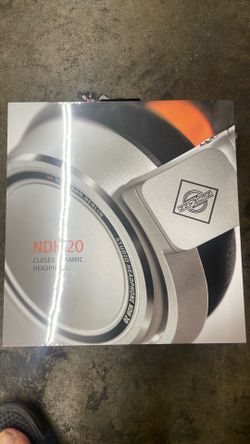 NDH 20 closed dynamic headphones