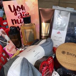 Men Valentines Basket