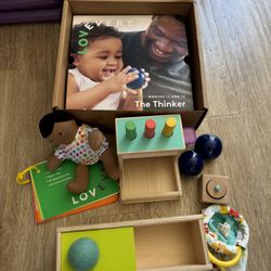 LOVEVERY Play Kit 11-12 Months