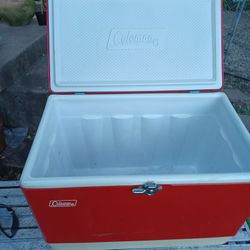 Vintage Coleman Cooler