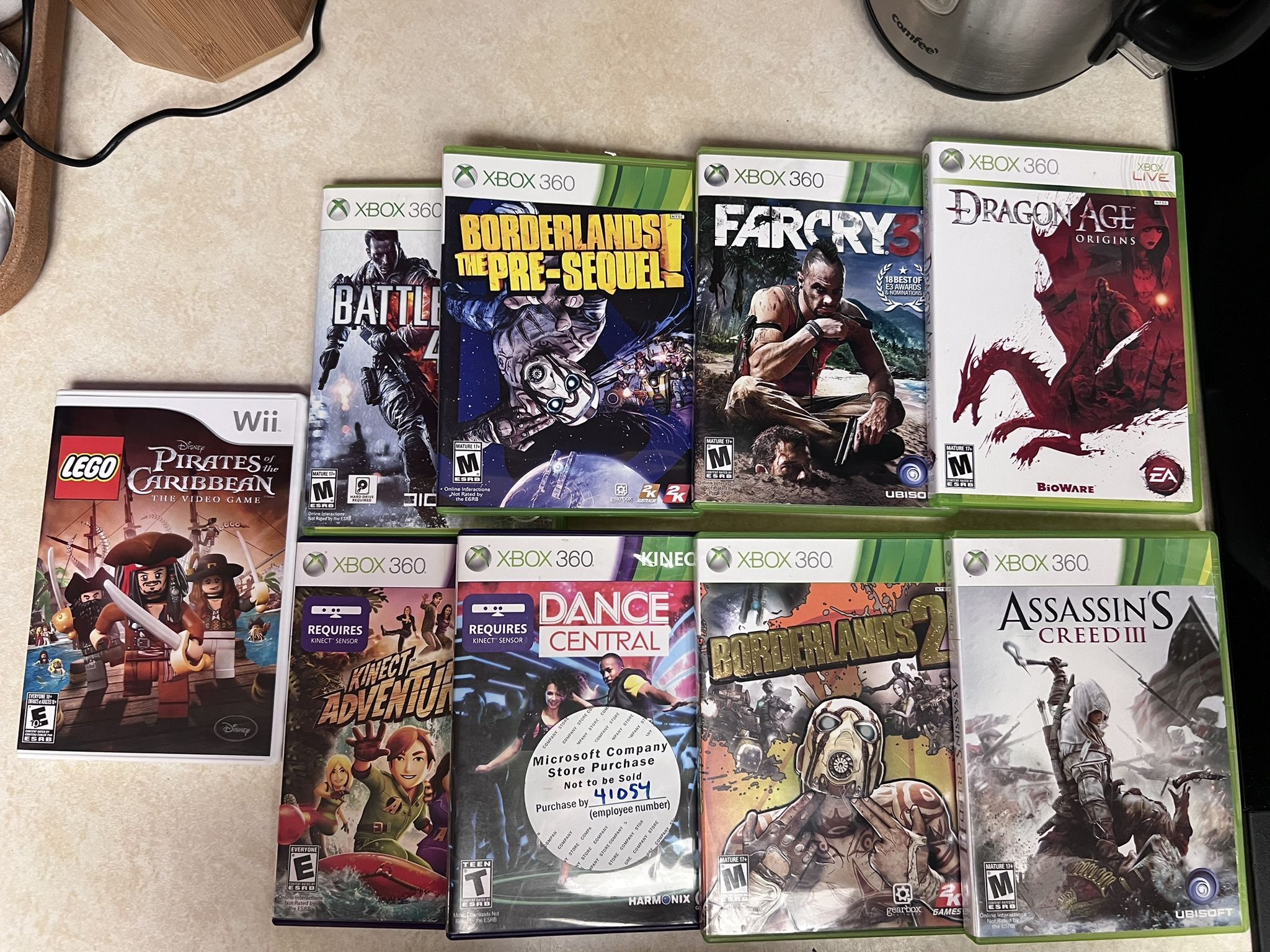 Lot of 10 Xbox 360 games and one Wii Game