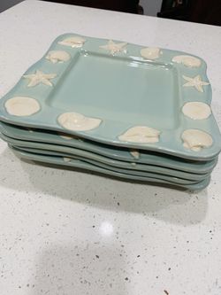 5 Square Plates 
