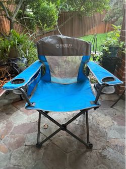 Megellan Wide Foldable Outdoor Chair