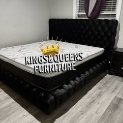 King Bed Frame With Matress 