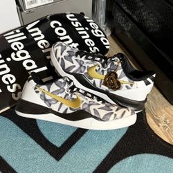 KOBE 8 GIGI MABACITA SIZE 9.5 MEN