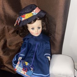 1976 The Wonderful World of Effanbee 11” Mary Poppins International Doll