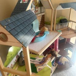 Kidkraft Doll House 