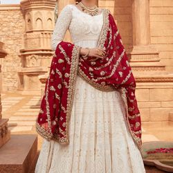 Off White Lakhnavi Anarkali With Maroon Dupatta