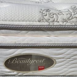 King Size Pillowtop Mattress Split Box Springs & Bed Frame Optional 